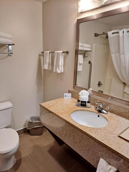 Quality Inn & Suites Grayson - image 9