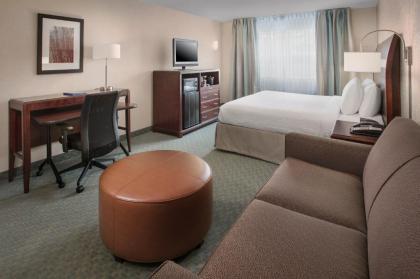 Fairfield Inn & Suites by Marriott Great Barrington Lenox/Berkshires - image 4