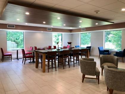 Holiday Inn Express Great Barrington an IHG Hotel - image 8