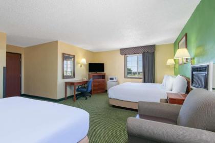 Days Inn by Wyndham Great Bend - image 12