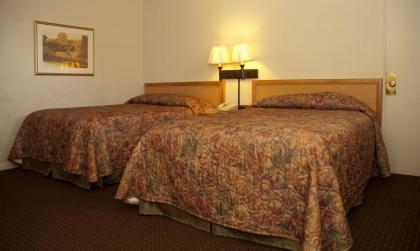 Travelers Budget Inn - image 5