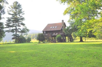 River Valley Cabin West Virginia