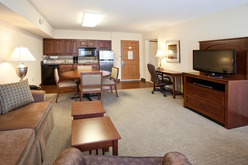 Staybridge Suites Great Falls an IHG Hotel - image 4