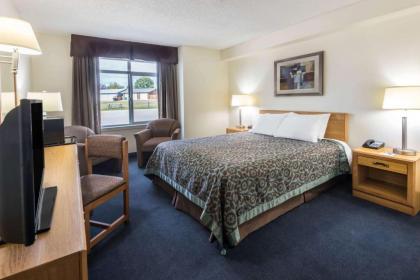 Days Inn by Wyndham Great Falls - image 11