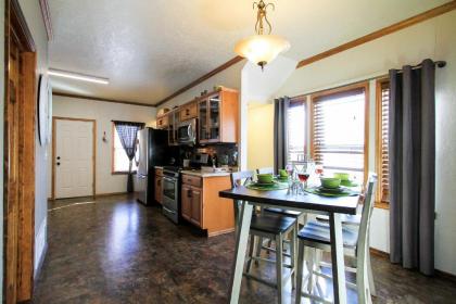 Pet-friendly Great Falls Home Walk to Downtown! - image 5