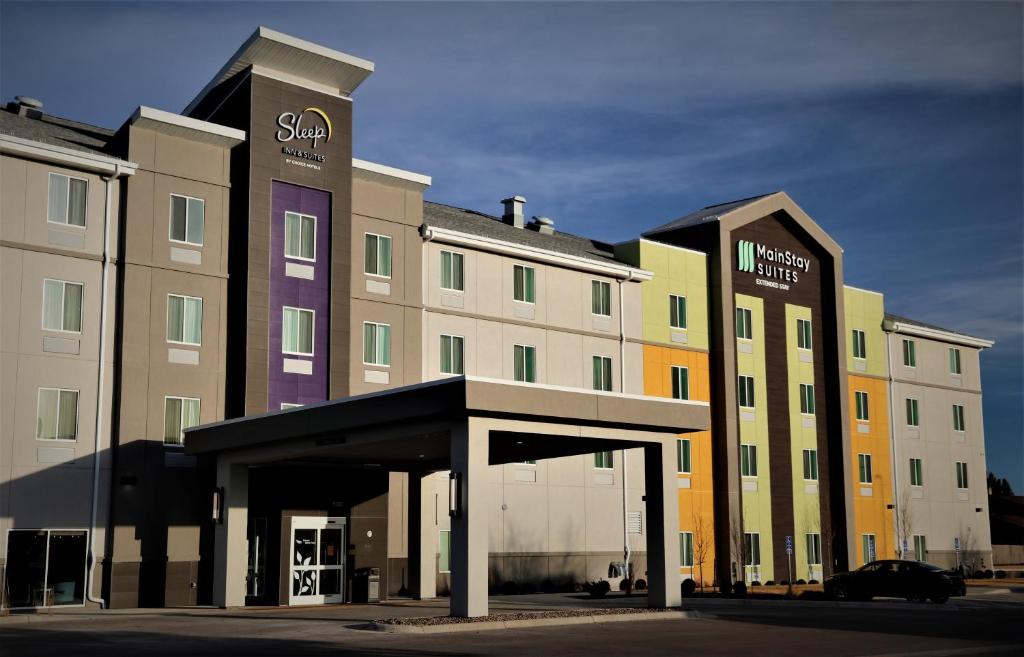 Sleep Inn Great Falls Airport - image 6