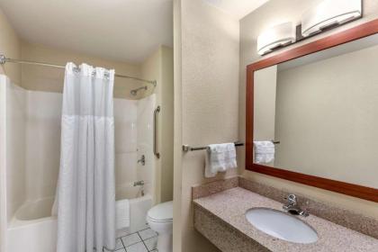 Comfort Inn & Suites Greeley - image 15