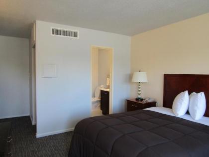 GREELEY UNIVERSITY INN/ GREELEY INN - image 6