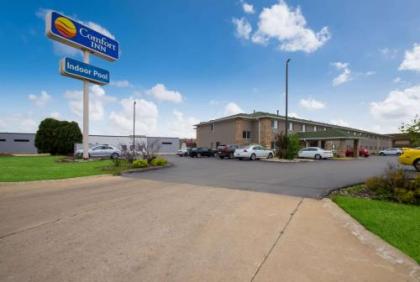 Comfort Inn Green Bay - image 1