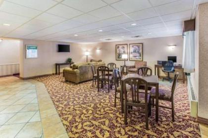 Quality Inn & Suites Green Bay - image 3