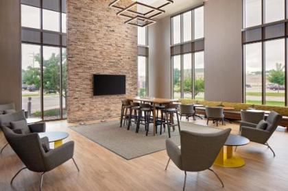 SpringHill Suites Green Bay - image 4