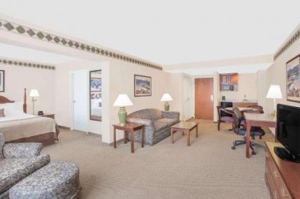 Wingate by Wyndham Green Bay - image 2