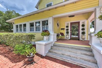 Charming Historic Home - Walk to Waterfront! - image 12