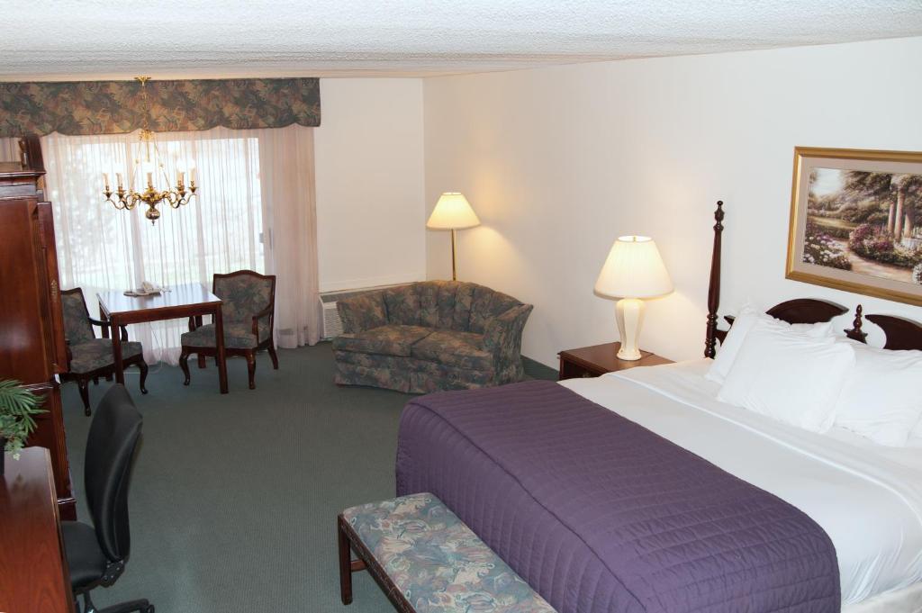 River Terrace Inn - image 5