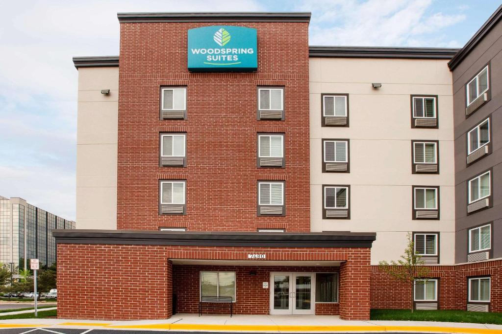 WoodSpring Suites Washington DC Northeast Greenbelt - image 2