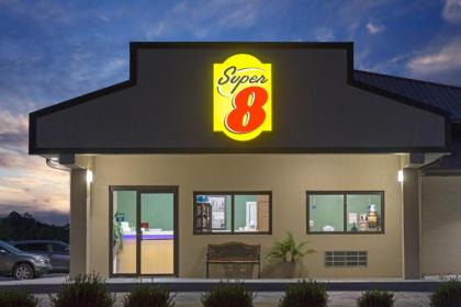 Super 8 by Wyndham Greencastle - image 2