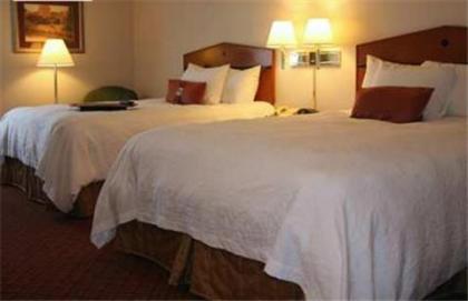 Hampton Inn Greeneville - image 14