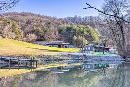 Remodeled Blue Ridge Cherokee Forest Retreat - image 3