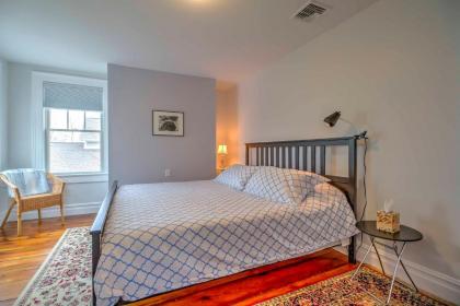 Bright 2nd-Floor Apt - half Mi to Greenport Harbor! - image 11