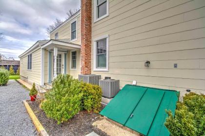 Quaint DT Greenport Apt - 2 Mi to Shelter Island! - image 10