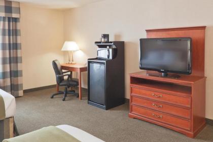 Holiday Inn Express Greensburg an IHG Hotel - image 4