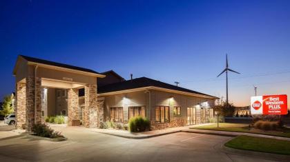 Best Western Plus Night Watchman Inn & Suites - image 1