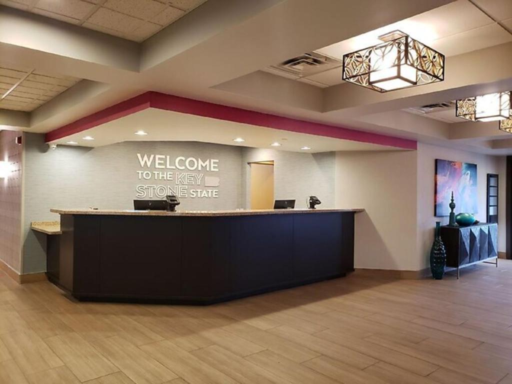 Hampton Inn Greensburg - image 4