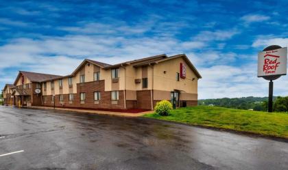 Red Roof Inn Greensburg - image 2