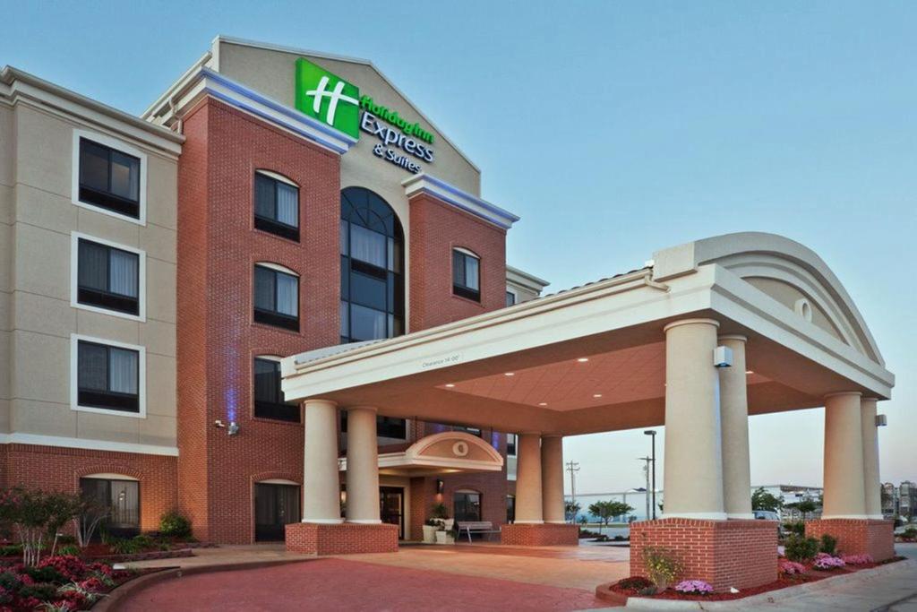 Holiday Inn Express Greensburg an IHG Hotel - main image