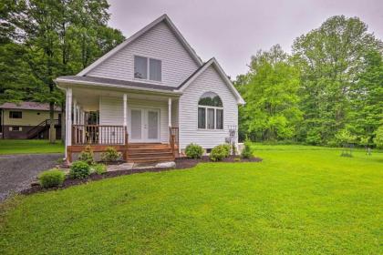 Poconos Home with Game Room - 10 Mins to State Park!