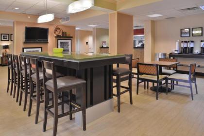 Hampton Inn - Greenville - image 6