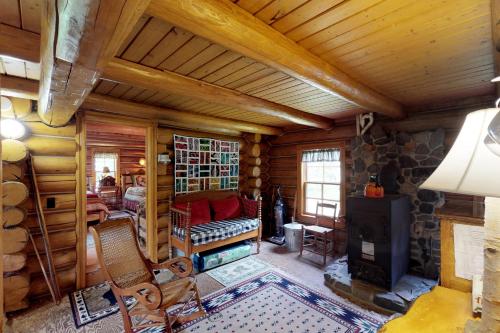 Authentic Maine Log Cabin - image 2