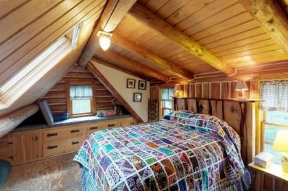 Authentic Maine Log Cabin - image 3