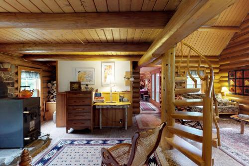 Authentic Maine Log Cabin - image 5