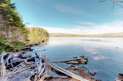 Loon Landing Lodge - image 5