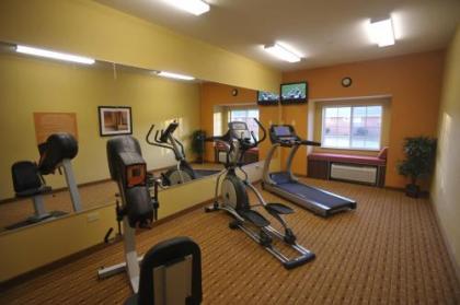 Microtel Inn & Suites by Wyndham Greenville/University Med - image 13