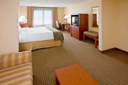 Holiday Inn Express Hotel & Suites Greenville an IHG Hotel - image 10