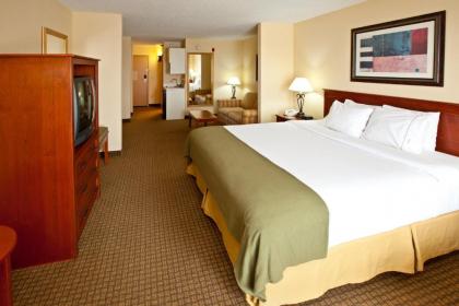 Holiday Inn Express Hotel & Suites Greenville an IHG Hotel - image 11