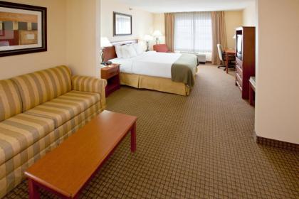 Holiday Inn Express Hotel & Suites Greenville an IHG Hotel - image 12