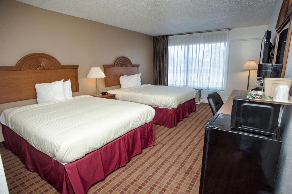 Express Inn & Suites - main image