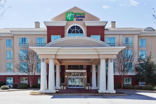 Holiday Inn Express Hotel & Suites Greenville-I-85 & Woodruff Road an IHG Hotel - image 2