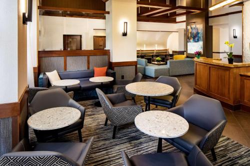 Hyatt Place Greenville/Haywood - image 4