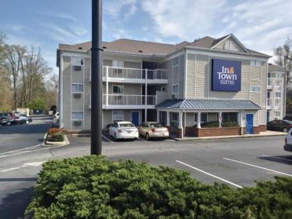 Intown Suites Extended Stay Greenville SC   Wade Hampton