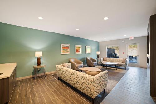 Extended Stay America Premier Suites - Greenville - Woodruff Road - image 2