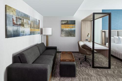 SpringHill Suites by Marriott Greenville Downtown - image 4