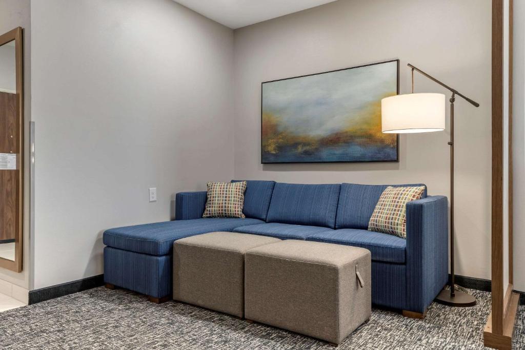 Comfort Suites Greenville Airport - image 7