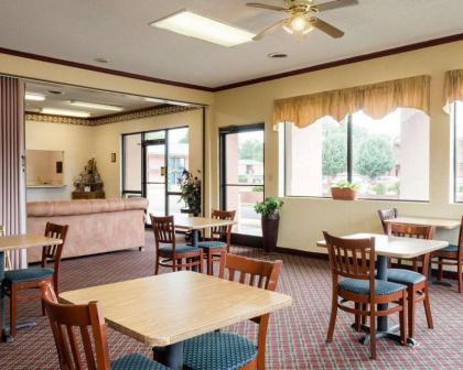 Rodeway Inn Greenwood - image 10