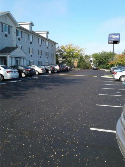 InTown Suites Extended Stay Indianapolis IN - Greenwood - image 6