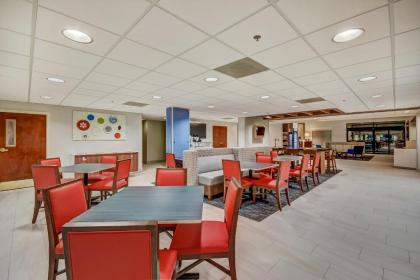 Holiday Inn Express Hotel & Suites Greenville Airport an IHG Hotel - image 8