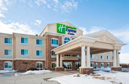 Holiday Inn Express & Suites - Omaha I - 80 an IHG Hotel - image 2